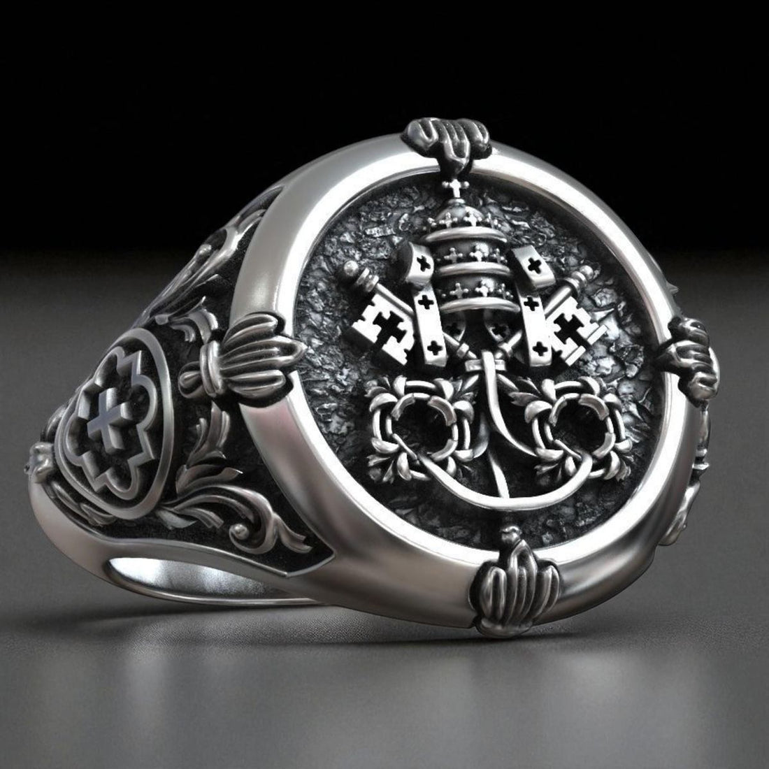 Why Motorcycle Clubs Are Strongly Recommended to Use Solid Silver for Custom Jewelry