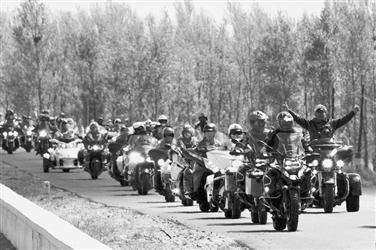 The Evolution of Motorcycle Technology: From Past to Present