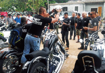 How to Recruit New Members for Your Motorcycle Club: Effective Strategies for Growing Your Membership