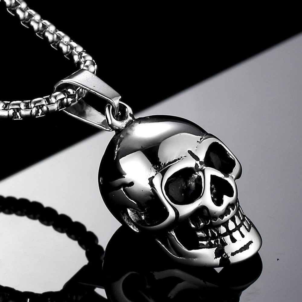From Silver to Steel: The Best Material Choices for Custom Motorcycle Jewelry